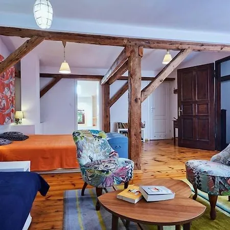 Spacious Home, Pool, Sauna, Whirlpool Sasino