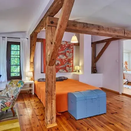 Spacious Home, Pool, Sauna, Whirlpool Sasino