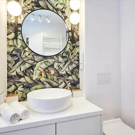 Spacious Home, Pool, Sauna, Whirlpool * Sasino