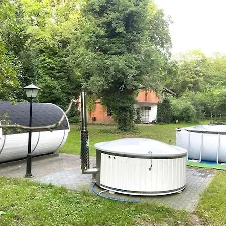 Spacious Home, Pool, Sauna, Whirlpool Sasino