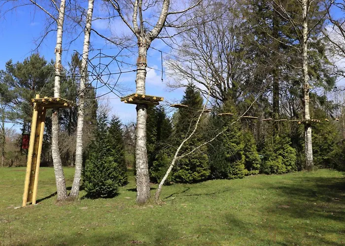 Ferienhaus Spacious Home, Pool, Sauna, Whirlpool Sasino